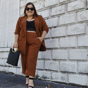 Eloquii cognac brown crop trousers size 14 14P